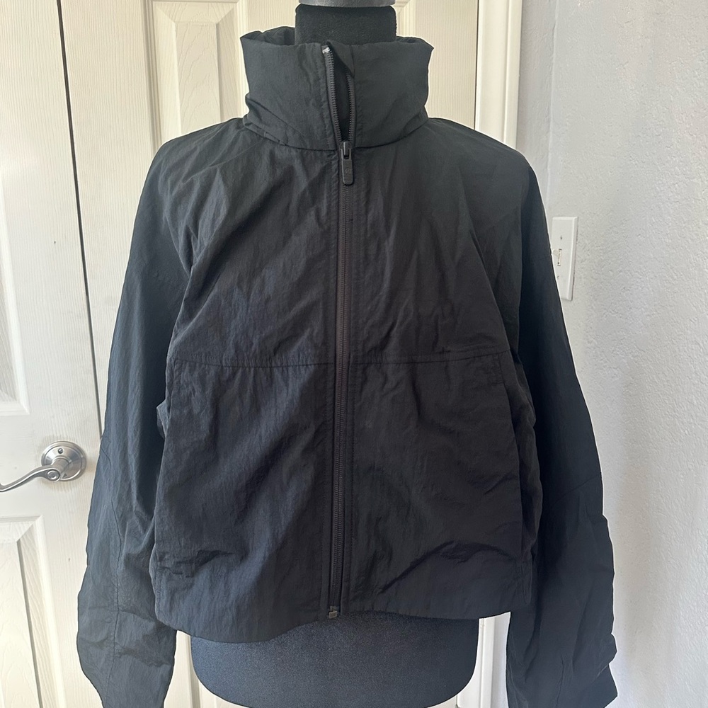 lululemon athletica Black Lightweight Zip Front Jacket